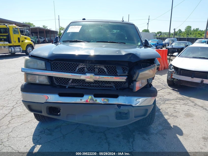 2005 Chevrolet Silverado 1500 Ls VIN: 2GCEK13TX51305450 Lot: 39522230