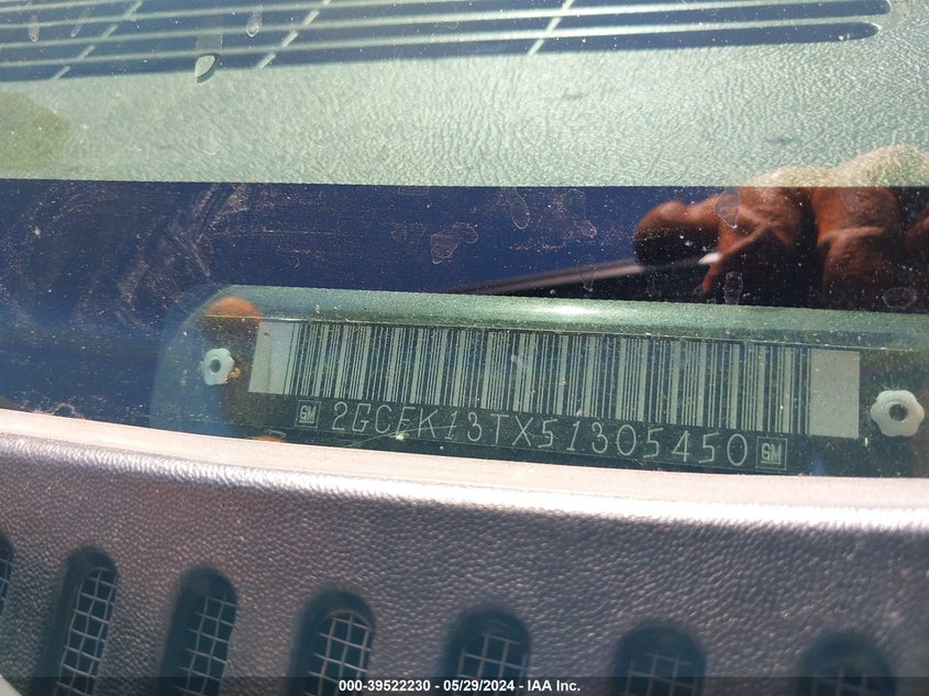 2005 Chevrolet Silverado 1500 Ls VIN: 2GCEK13TX51305450 Lot: 39522230