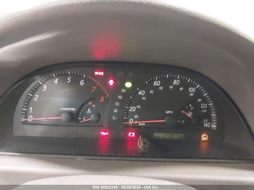 2004 Toyota Camry Le VIN: 4T1BE32K04U924443 Lot: 39522248