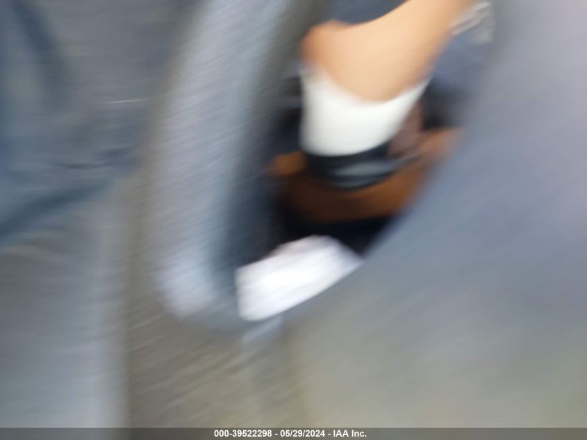 1999 Honda Accord Lx VIN: 1HGCG5643XA031720 Lot: 39522298