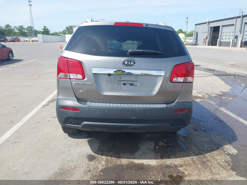 2011 Kia Sorento Lx VIN: 5XYKTCA17BG130119 Lot: 39522299