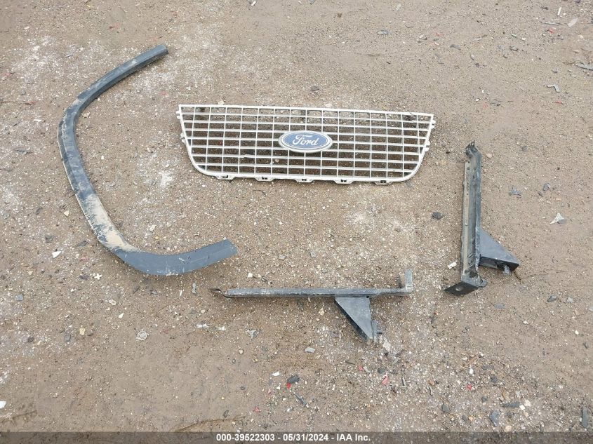 2004 Ford Expedition Eddie Bauer VIN: 1FMFU17L24LA58907 Lot: 39522303