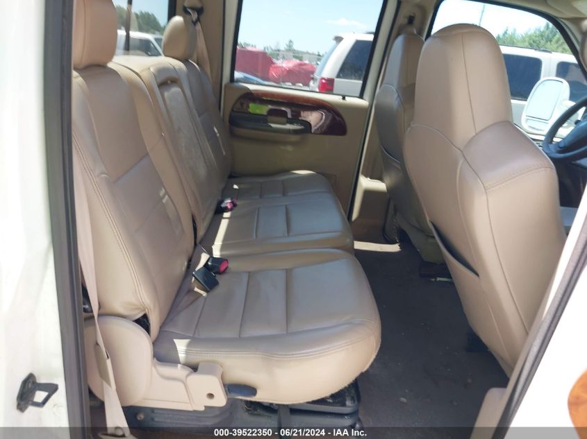 2004 Ford F-350 Lariat/Xl/Xlt VIN: 1FTWW32P94ED89802 Lot: 39522350