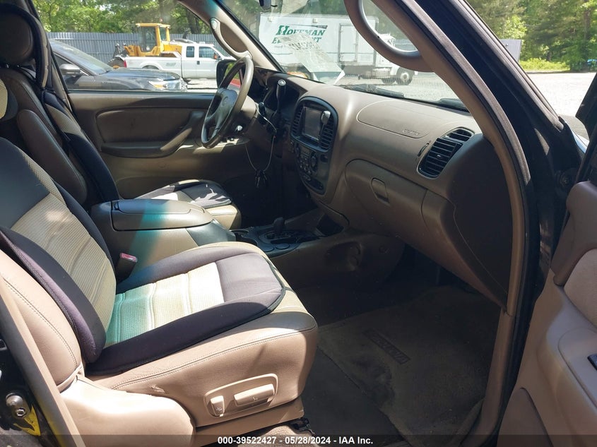 2002 Toyota Sequoia Sr5 VIN: 5TDBT44A82S070856 Lot: 39522427
