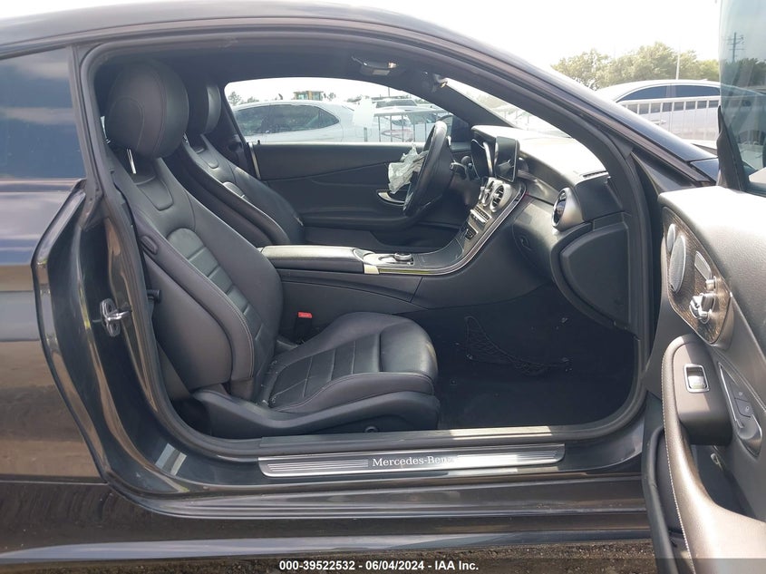 2019 MERCEDES-BENZ C 300 - WDDWJ8DBXKF930897
