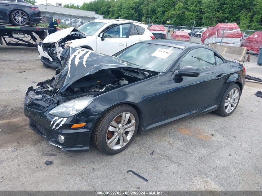 2011 Mercedes-Benz Slk 300 VIN: WDBWK5EA7BF240793 Lot: 39522702