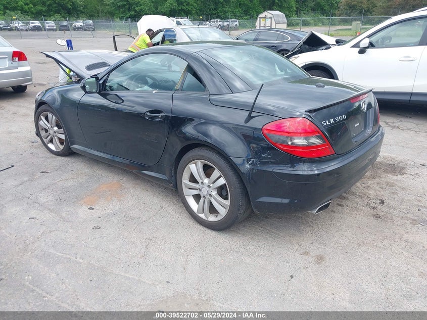 2011 Mercedes-Benz Slk 300 VIN: WDBWK5EA7BF240793 Lot: 39522702