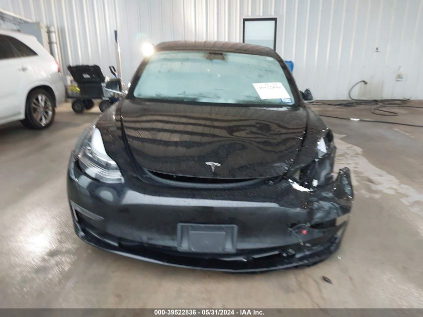 5YJ3E1EA2JF157473 2018 Tesla Model 3 Long Range/Mid Range