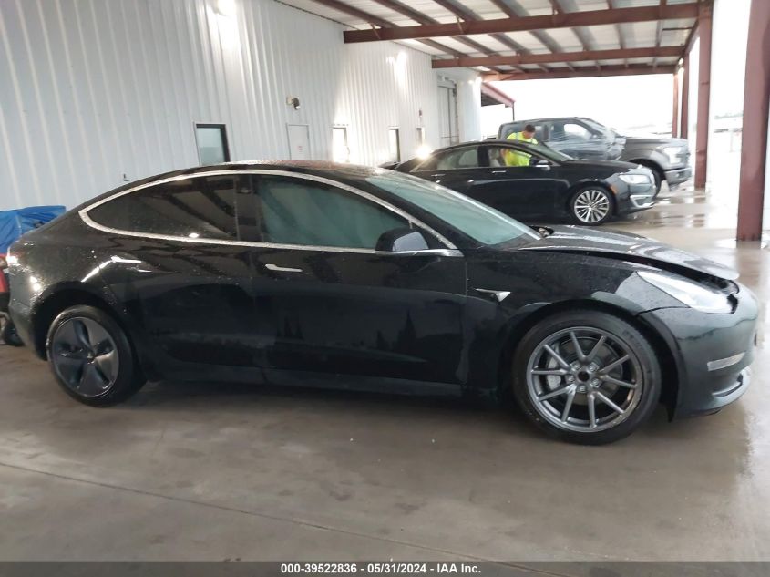 5YJ3E1EA2JF157473 2018 Tesla Model 3 Long Range/Mid Range