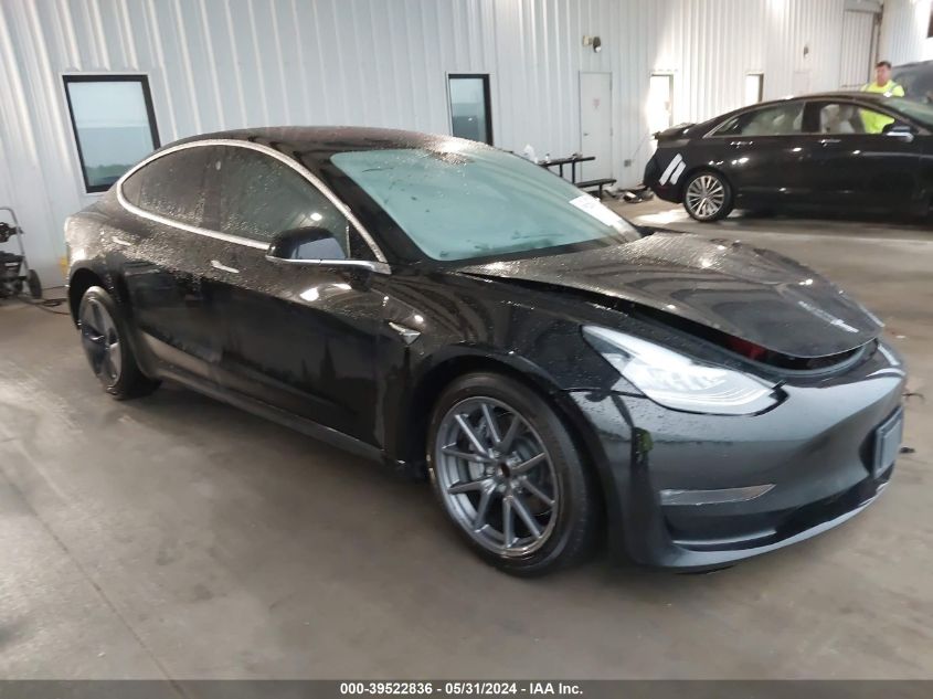 5YJ3E1EA2JF157473 2018 TESLA MODEL 3 - Image 1