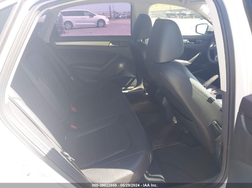 2015 Volkswagen Passat 1.8T Limited Edition VIN: 1VWAT7A39FC075538 Lot: 39522858