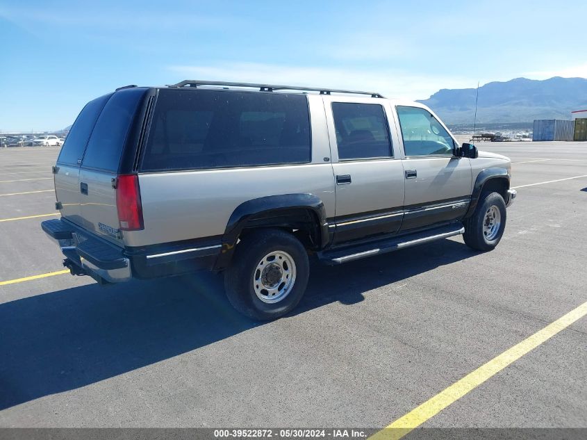 1999 Chevrolet Suburban 2500 VIN: 3GNGK26J1XG124344 Lot: 39522872