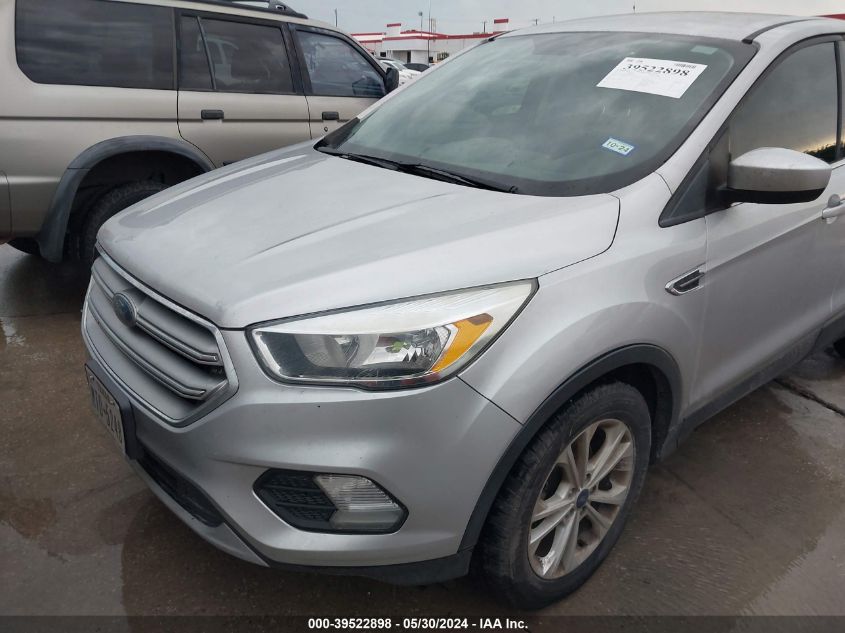 2017 Ford Escape Se VIN: 1FMCU0GDXHUC00152 Lot: 39522898