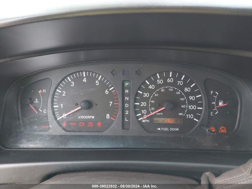 1999 Toyota Sienna Xle VIN: 4T3ZF13C5XU101204 Lot: 39522932