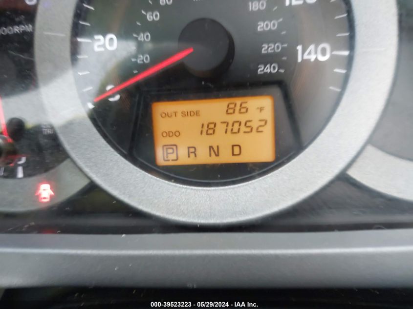 2007 Toyota Rav4 Limited V6 VIN: JTMBK31V875015678 Lot: 39523223