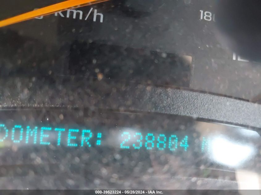 2005 GMC Sierra 1500 Sle VIN: 2GTEC13T951395400 Lot: 39523224