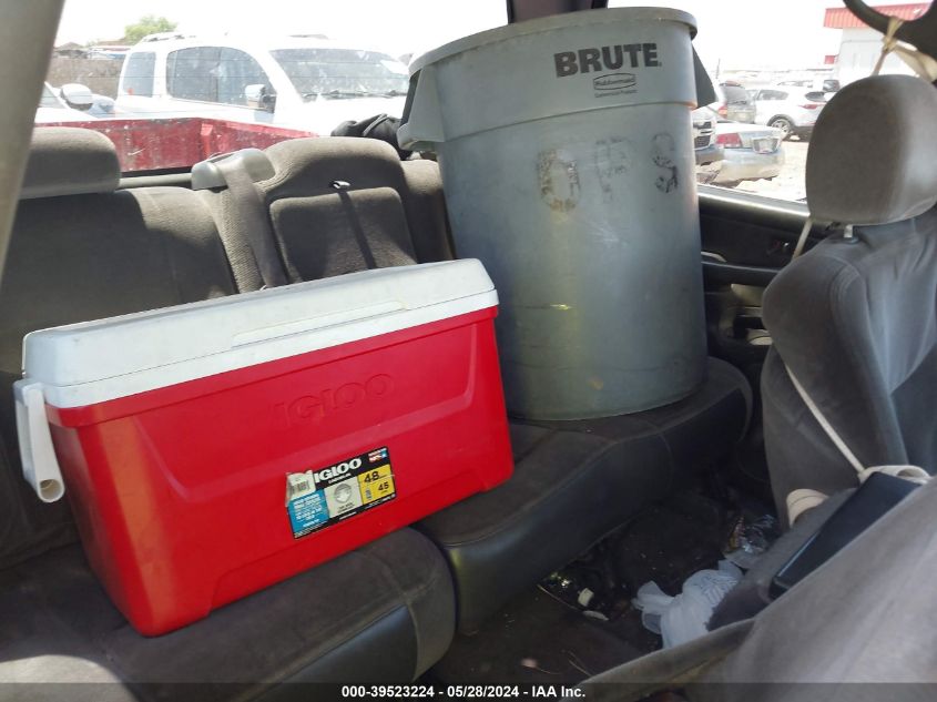 2005 GMC Sierra 1500 Sle VIN: 2GTEC13T951395400 Lot: 39523224