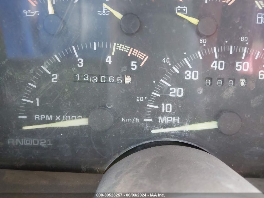 1992 Chevrolet Gmt-400 K2500 VIN: 2GBFK29KXN1141436 Lot: 39523257