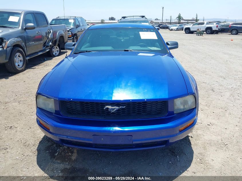 2005 Ford Mustang V6 Deluxe/V6 Premium VIN: 1ZVFT80N355183896 Lot: 39523259