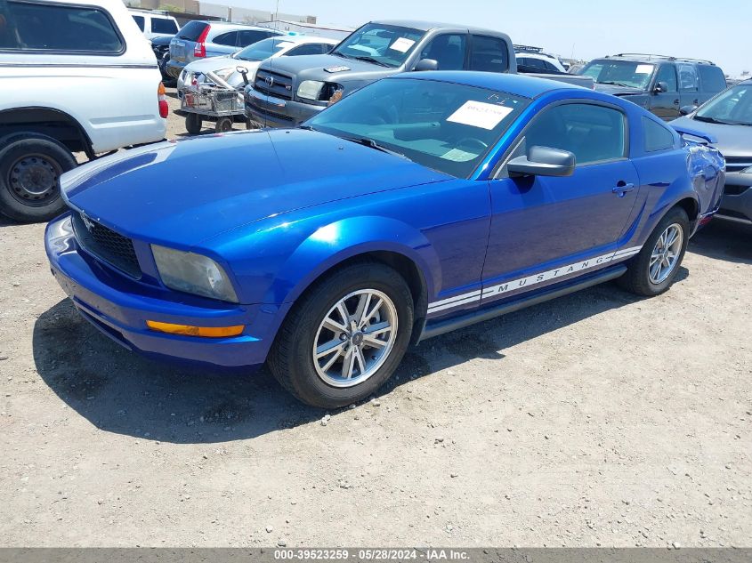 2005 Ford Mustang V6 Deluxe/V6 Premium VIN: 1ZVFT80N355183896 Lot: 39523259