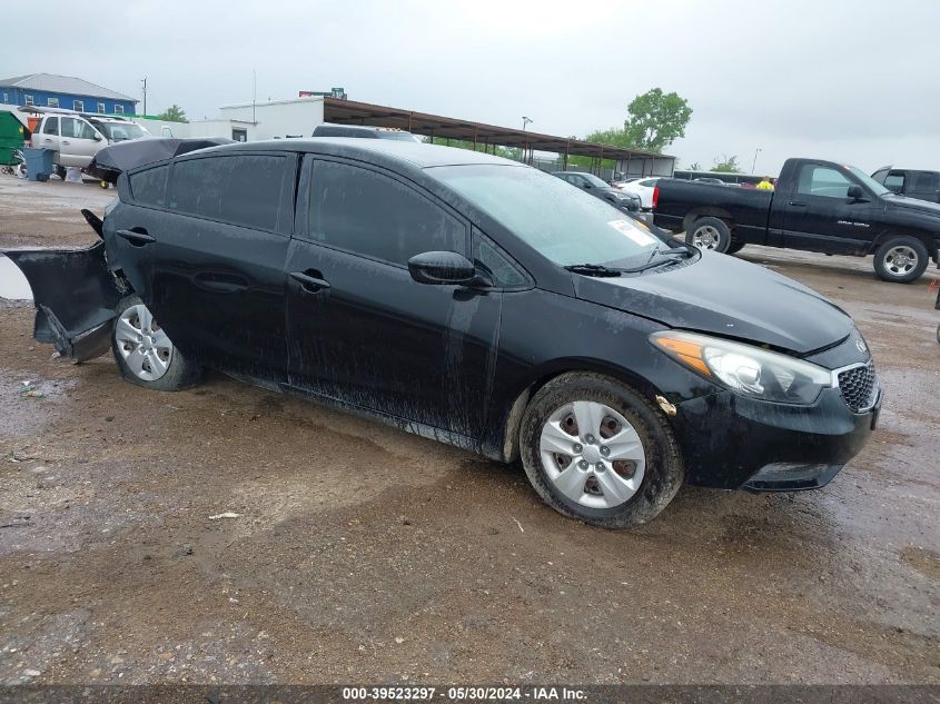 KNAFK4A63G5492595 2016 KIA FORTE - Image 1