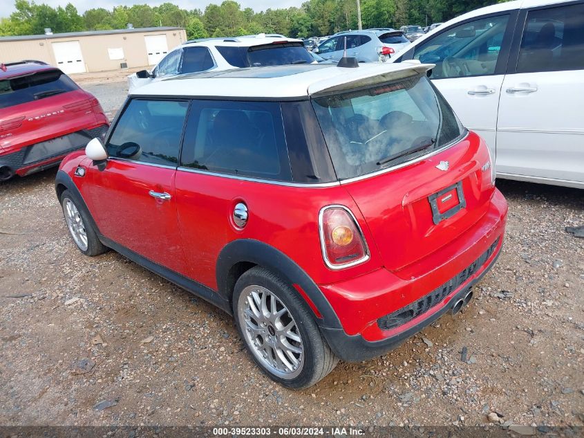 2007 Mini Cooper S VIN: WMWMF73577TL84011 Lot: 39523303