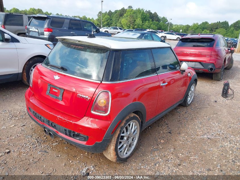 2007 Mini Cooper S VIN: WMWMF73577TL84011 Lot: 39523303