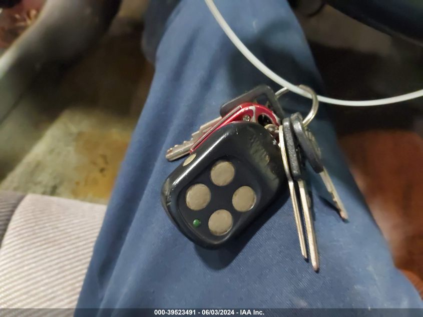 1995 Chevrolet Camaro VIN: 2G1FP22S4S2164295 Lot: 39523491