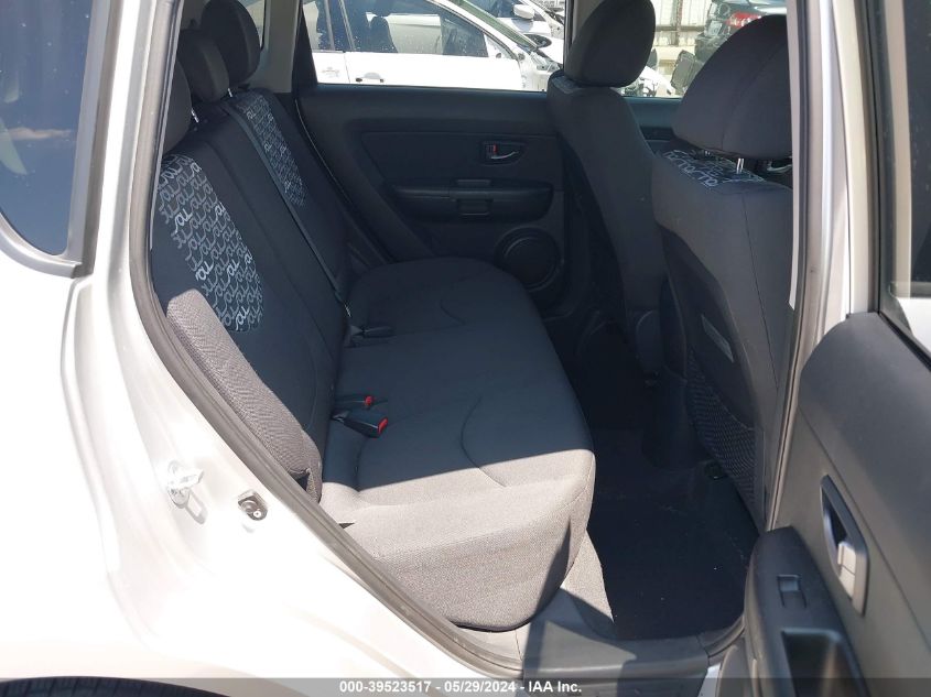 2011 Kia Soul + VIN: KNDJT2A23B7706302 Lot: 39523517