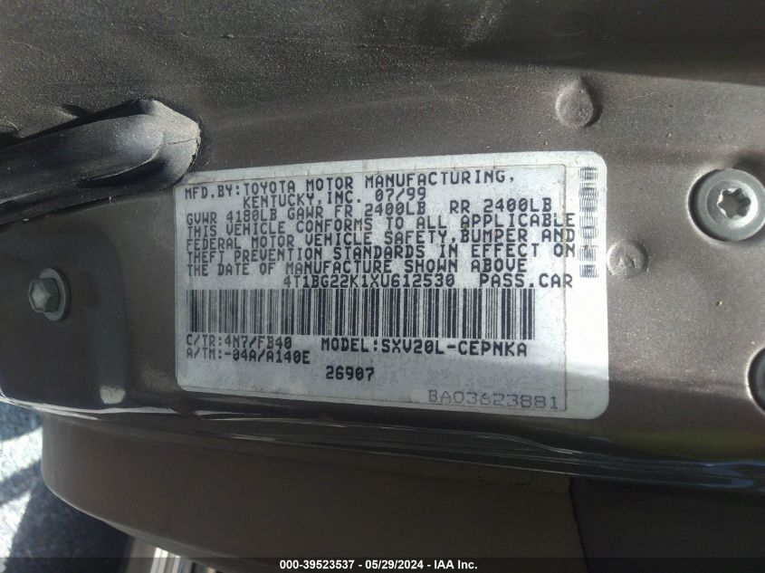 1999 Toyota Camry Le VIN: 4T1BG22K1XU612530 Lot: 39523537