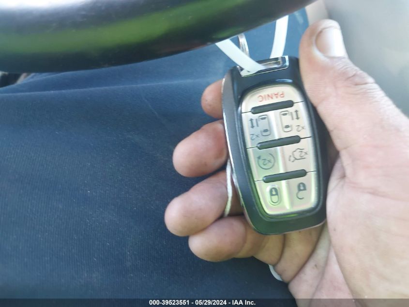 2019 Chrysler Pacifica Touring L VIN: 2C4RC1BG1KR666615 Lot: 39523551