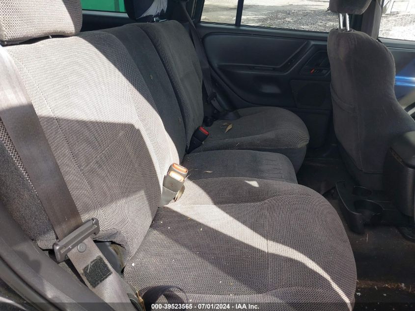 2001 Jeep Grand Cherokee Laredo VIN: 1J4GW48S91C715993 Lot: 39523565