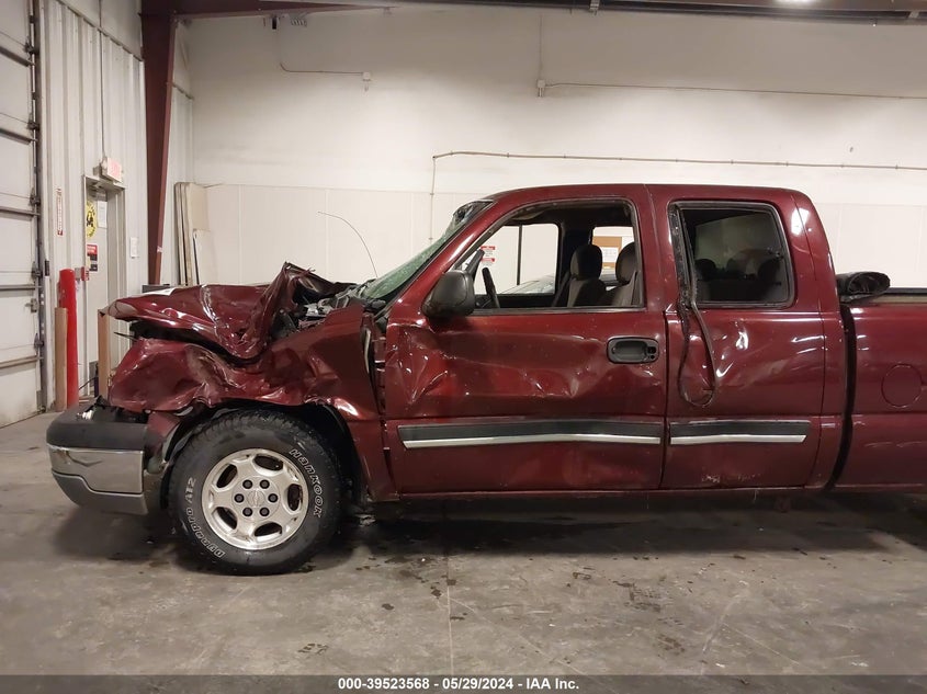 2003 Chevrolet Silverado 1500 Ls VIN: 2GCEC19T631121625 Lot: 39523568