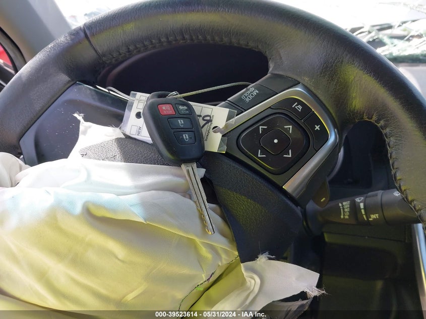 2015 Toyota Camry Se VIN: 4T1BF1FK6FU905541 Lot: 39523614