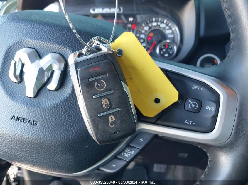 2022 Ram 1500 Big Horn 4X4 5'7 Box VIN: 1C6SRFFT7NN280939 Lot: 39523840