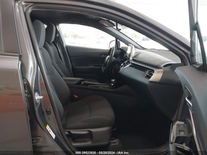2019 Toyota C-Hr Xle VIN: NMTKHMBX4KR085880 Lot: 39523920