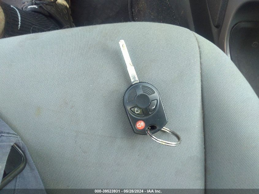 2015 Ford Escape Se VIN: 1FMCU9G90FUB74996 Lot: 39523931