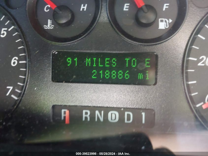 2005 Ford Taurus Se VIN: 1FAFP53UX5A280101 Lot: 39523998