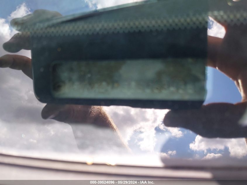 2003 Ford F-250 Lariat/Xl/Xlt VIN: 1FTNX21L33EC63435 Lot: 39524096