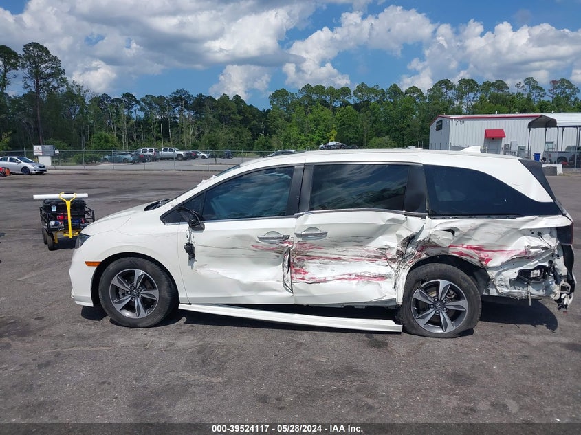 2018 Honda Odyssey Touring VIN: 5FNRL6H83JB002775 Lot: 39524117