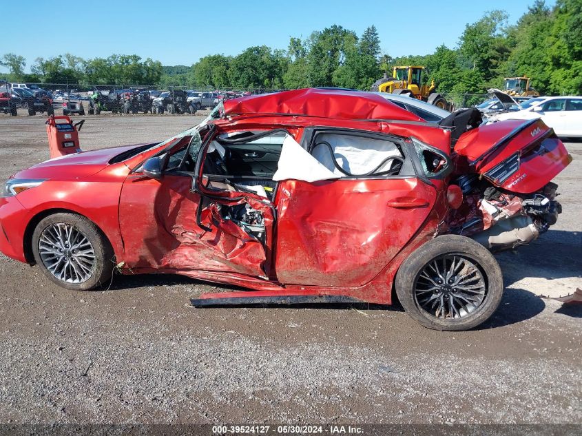 2023 Kia Forte Gt-Line VIN: 3KPF54ADXPE641582 Lot: 39524127