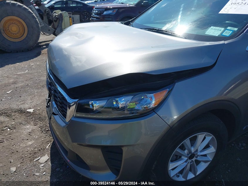 2019 Kia Sorento 3.3L Lx VIN: 5XYPGDA57KG440211 Lot: 39524146