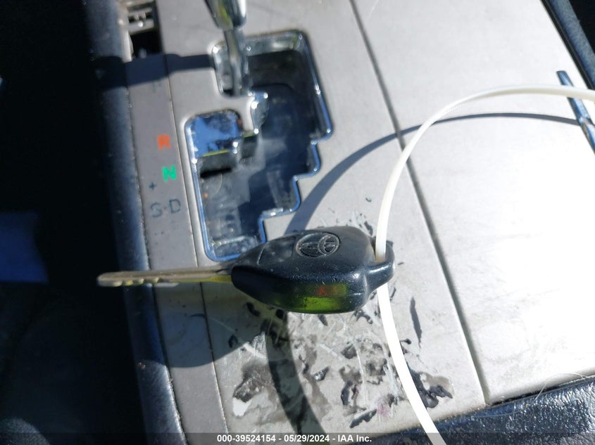 2010 Toyota Camry Se VIN: 4T1BF3EK3AU013673 Lot: 39524154