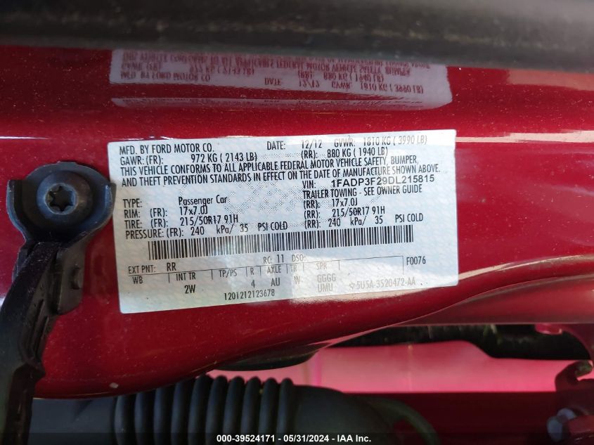 2013 Ford Focus Se VIN: 1FADP3F29DL215815 Lot: 39524171