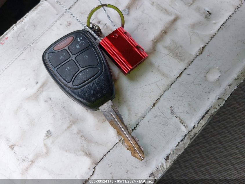 2005 Chrysler Town & Country Touring VIN: 2C4GP54L05R337874 Lot: 39524173