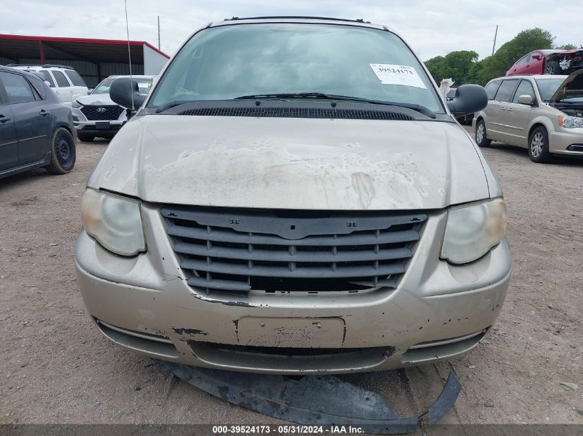 2005 Chrysler Town & Country Touring VIN: 2C4GP54L05R337874 Lot: 39524173