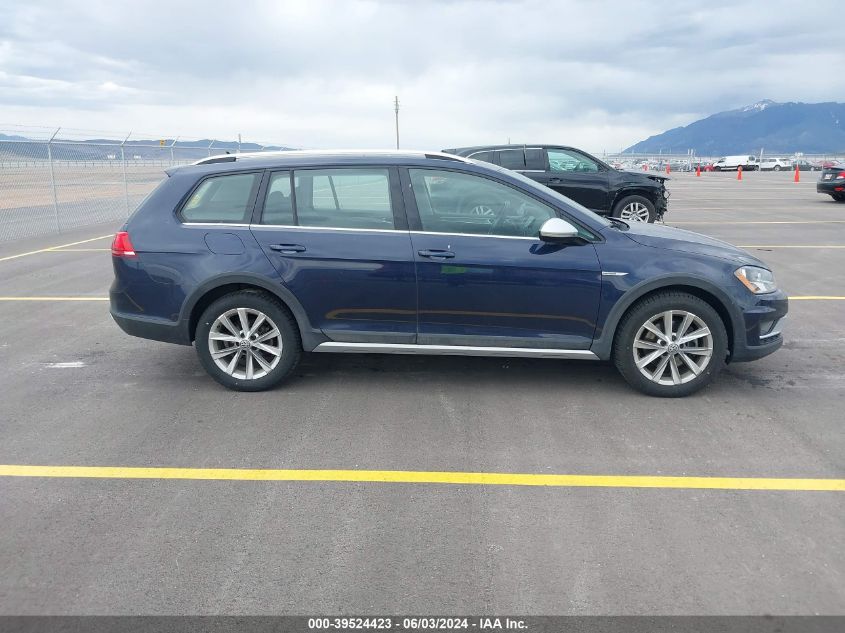 2017 Volkswagen Golf Alltrack Tsi S/Tsi Se VIN: 3VWM17AU1HM541203 Lot: 39524423