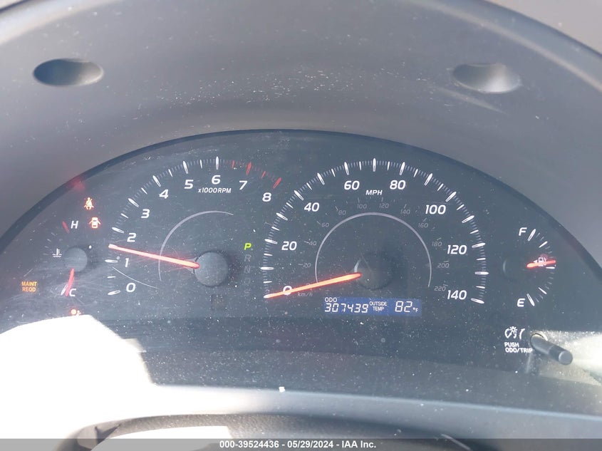 2010 Toyota Camry Le VIN: 4T1BF3EK5AU114942 Lot: 39524436