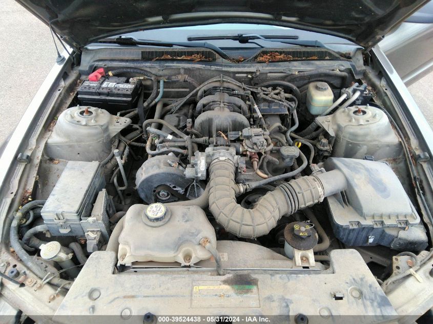 2005 Ford Mustang V6 Deluxe/V6 Premium VIN: 1ZVFT80N055144859 Lot: 39524438