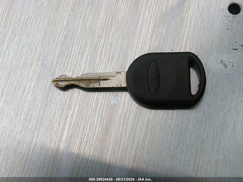 2005 Ford Mustang V6 Deluxe/V6 Premium VIN: 1ZVFT80N055144859 Lot: 39524438